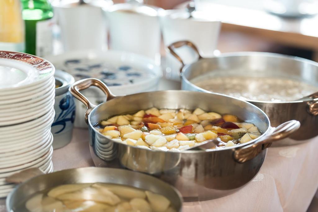 Swiss Chalet-Style Hotel Walliser Spycher Riederalp Ngoại thất bức ảnh